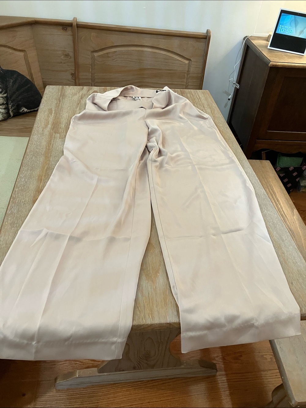 Anne Klein Blush Satin Wide-Leg Pants